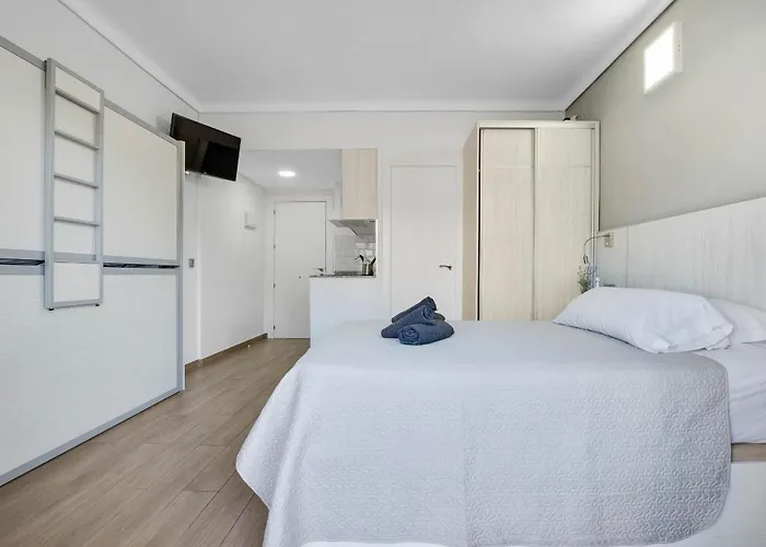 Carihuela Palace 418 By Ivi Real Estate Torremolinos